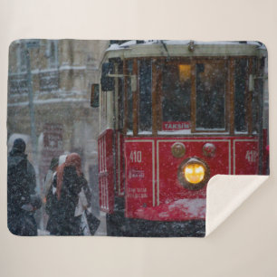 TRAM IN DE SNEEUW SHERPA DEKEN