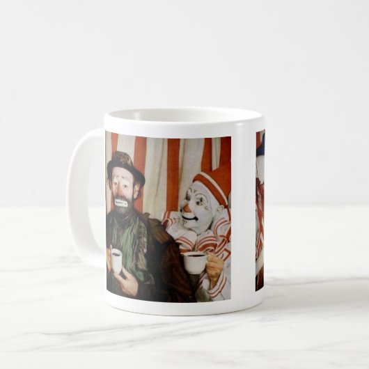 Tramp Hobo - Drink koffie - Mok (Voorkant links)