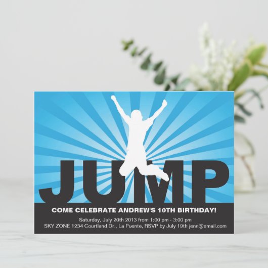 Trampoline Birthday Party Invitation for a Boy Kaart (Staand voorkant)