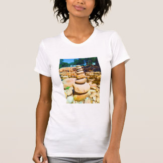 Tranquil Balancing Rocks - Eester Rivier T-shirt