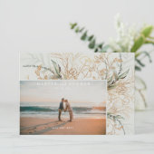 Tranquil Eucalyptus Green Breezy Zee Glass Photo Save The Date (Staand voorkant)