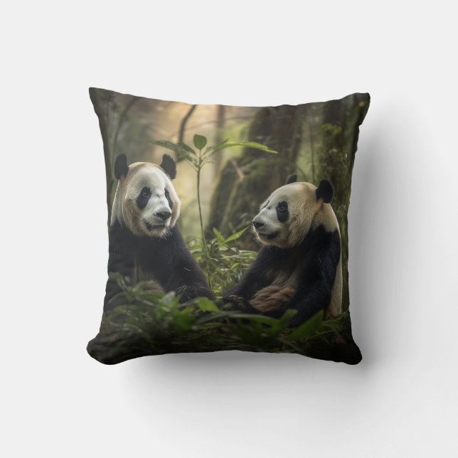 Tranquil Forest: Panda Paar Kussen (Voorkant)