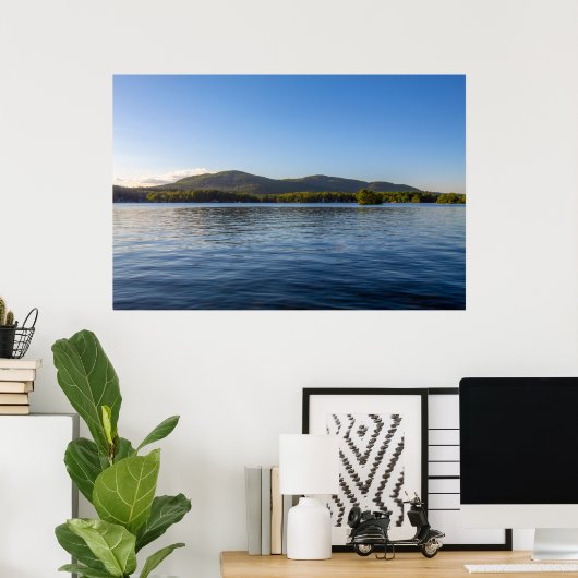 Tranquil Glen Lake in Upstate New York Poster (Thuiskantoor)