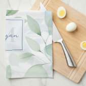 Tranquil Oasis Waterverf Bladeren Monogram & Naam Theedoek (Quarter Fold)