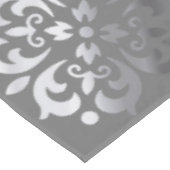 Tranquil zilver & grijs monogram | tafelkleed (Gekanteld)