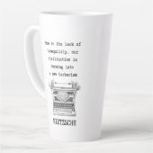 "TRANQUILITEIT EN barbaarsheid", citaat van Nietzs Latte Mok (Linkerhoek)