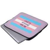 Trans Flag getiteld Laptop Sleeve (Voorkant onderkant)