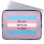 Trans Flag getiteld Laptop Sleeve (Voorkant)
