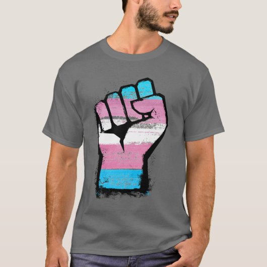 Trans trots vuist t-shirt (Voorkant)