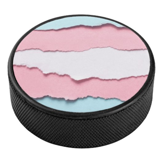 trans vlag gescheurd ontwerp op hockey puck (3/4)