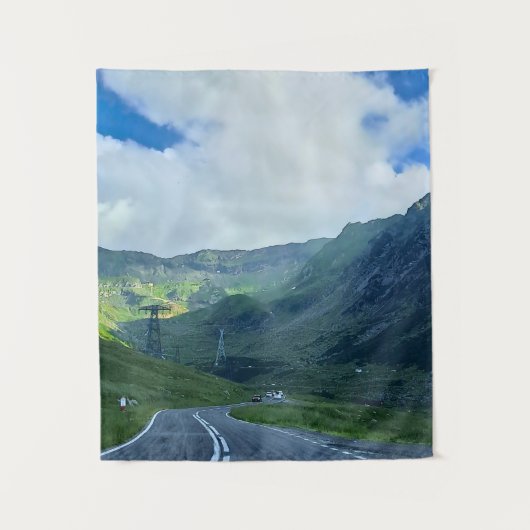 Transfagarasan Weg – Carpathische Bergprint Wandkleed (Voorkant)