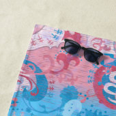 Transgender Dragon Damask - Trans Pride Flag Kleur Strandlaken (In situ)