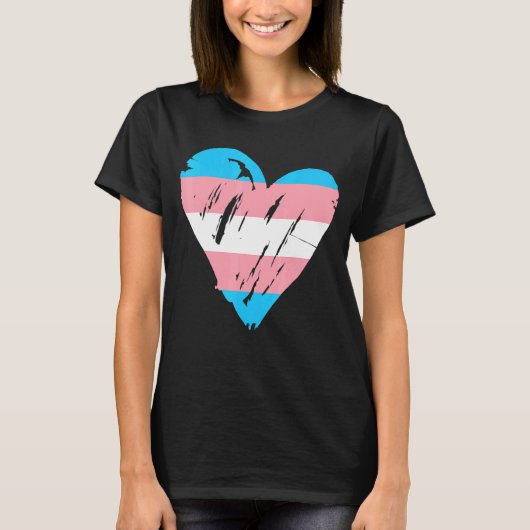 Transgender Pride Cute Heart Flag T-shirt (Voorkant)