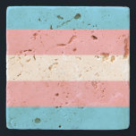 Transgender Pride vlag Stenen Onderzetter<br><div class="desc">Dit ontwerp omvat de Transgender Pride Flag, die bedoeld is om transseksuele gemeenschappen, organisaties en individuen over de hele wereld te vertegenwoordigen. Het is ontworpen door Monica Helms, een transgenderactivist, auteur en veteraan van de Amerikaanse marine. Ze beschrijft de vlag als volgt: "De strepen boven en onder zijn lichtblauw, de...</div>