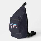 Transgender trots wereldkaart sling bag (Rechterhoek)