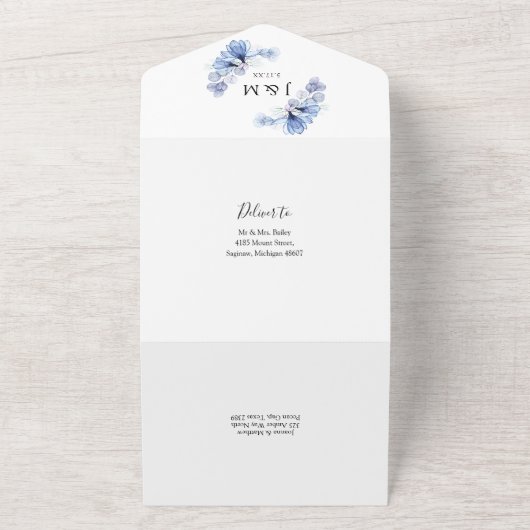 Transparant Stoffig Blauw Bloemen Monogram Bruilof All In One Uitnodiging (Buitenkant)