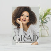 Transparante donkere Mode Tekst Modern Afstudeerde Aankondiging (Staand voorkant)