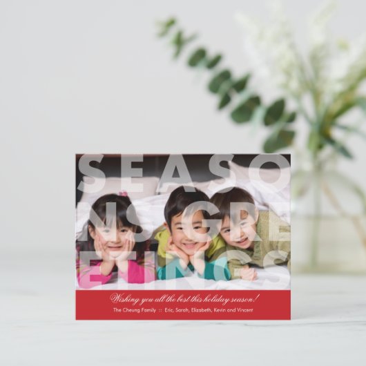 Transparante seizoensgroeten in rood feestdagenkaart (Staand voorkant)