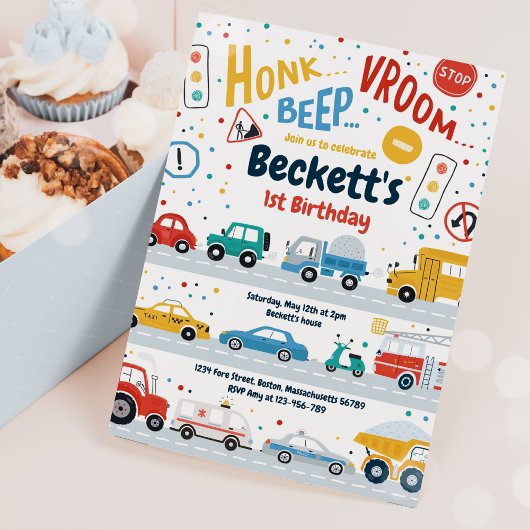 Transportvrachtwagens met opschriften als autobus  kaart