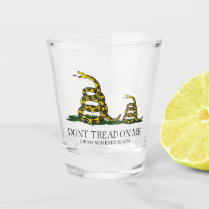 Trap niet op mij of mijn zoon Gadsden-vlag-meme Shot Glas