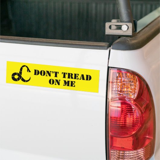 Trap op mij giftige slang logo auto bumpersticker (Op Truck)
