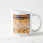 Trapeze, acrobaten en vliegende trampoline grote koffiekop (Rechts)