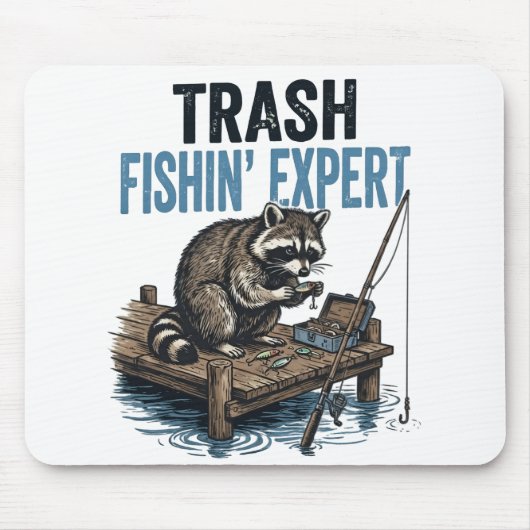 Trash Fishin' Expert Raccoon Muismat (Voorkant)