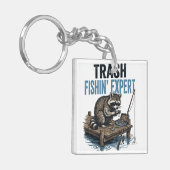 Trash Fishin' Expert Raccoon Sleutelhanger (Voorkant Links)