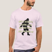 Trash Talking Sasquatch Funny T-Shirt (Voorkant)