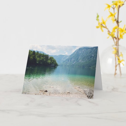 Travel Photography - Lake and Mountains - Slovenië Kaart (Gele Bloem)