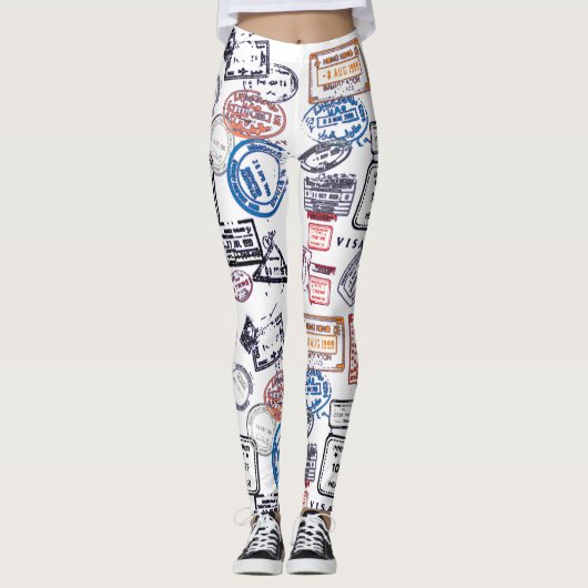 Traveling Voman Visa Stamps Pattern Leggings (Voorkant)