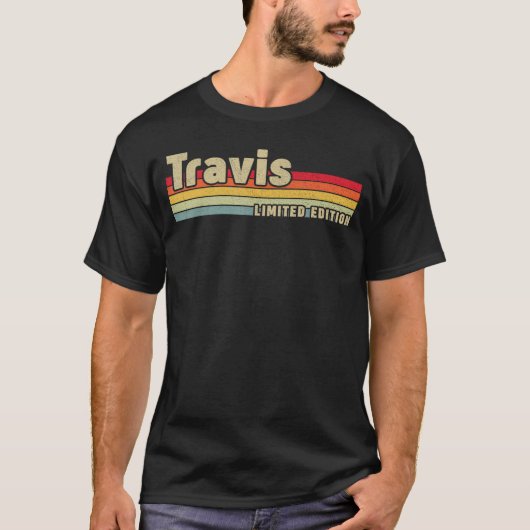 Travis Gift Name Personalized Birthday Funny Chris T-shirt (Voorkant)