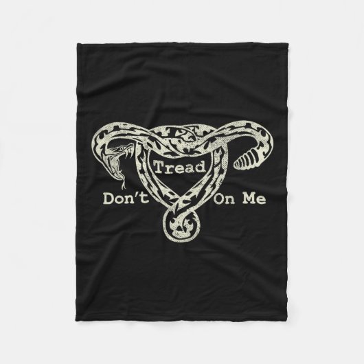 Tread On Me Uterus Snake Pro Roe Feminist Fleece Deken (Voorkant)