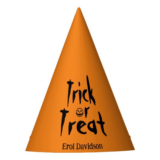 Treak of Treat Gepersonaliseerd Halloween Feesthoedjes (Voorkant)
