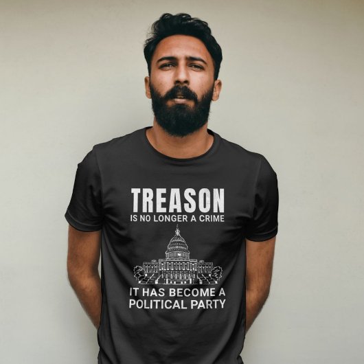 Treasure is niet langer een misdaad t-shirt