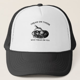 trede op degenen die je treiteren trucker pet