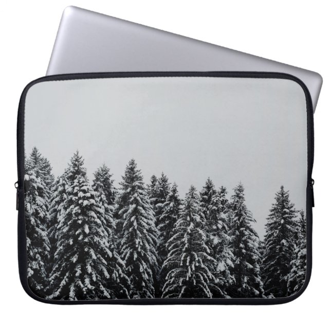 TREE DEED SNEEUW ONDER CLOUDY SKY LAPTOP SLEEVE (Voorkant)