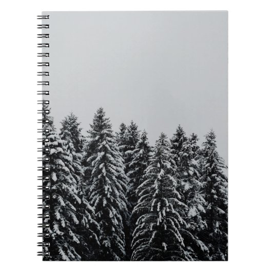 TREE DEED SNEEUW ONDER CLOUDY SKY NOTITIEBOEK (Voorkant)