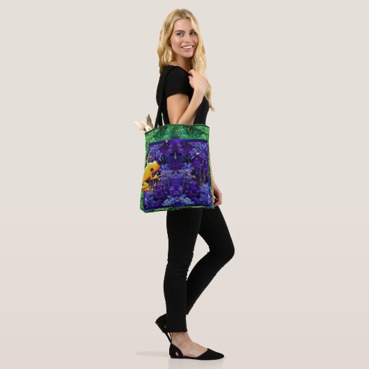 Tree Frog Tote Bag (Op model)