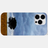 Tree in an empty field Case-Mate iPhone case (Achterkant (horizontaal))
