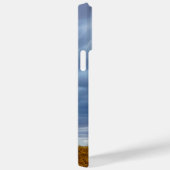 Tree in an empty field Case-Mate iPhone case (Achterkant / Rechts)