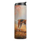 Treeing Walker Coonhound in herfstbladeren val Thermosbeker (Gedraaid links)