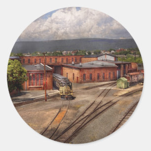 Trein - Het trein depot binnenrijden Ronde Sticker