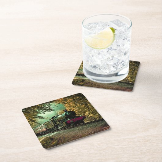 Trein met oprolmechanisme  aftakkleppen kartonnen onderzetters (Insitu)