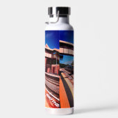 Trein onder de brug waterfles (Rechts)