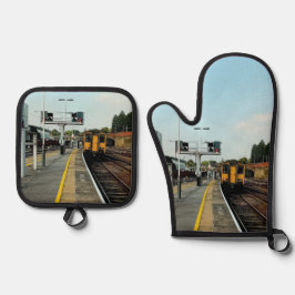 Trein, op de sporen ovenwant & pannenlap set