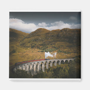 Trein op een Glenfinnan Viaduct, Schotland Magneet