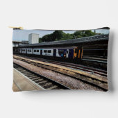 Trein, op het station etui (Voorkant)