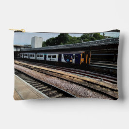 Trein, op het station etui