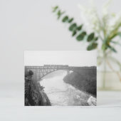 Trein over Niagara rivier, 1910 Briefkaart (Staand voorkant)
